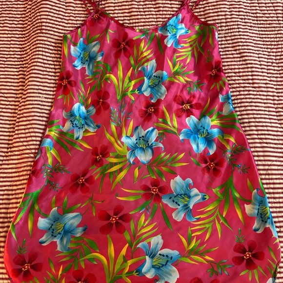 Secret Treasures Pink and Blue Chemise with Tropical Floral Design - Picture 3 of 4